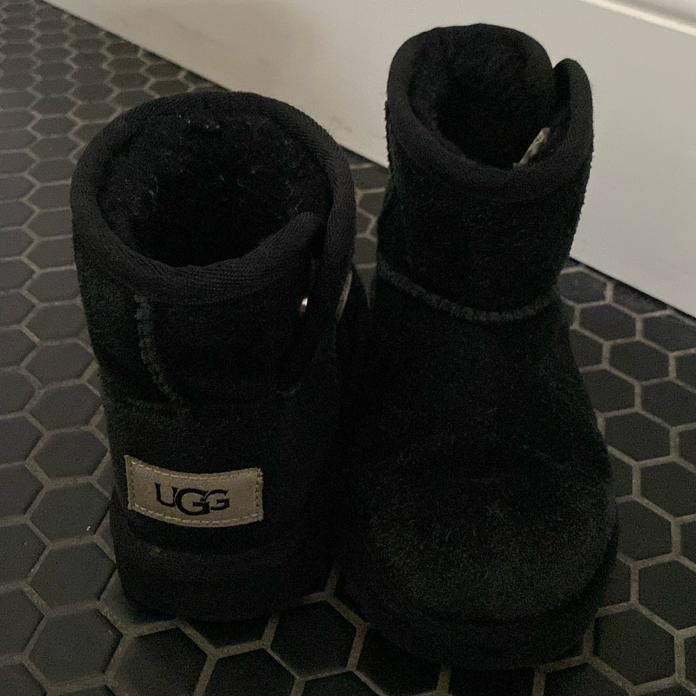 Uggs Toddler Size 10